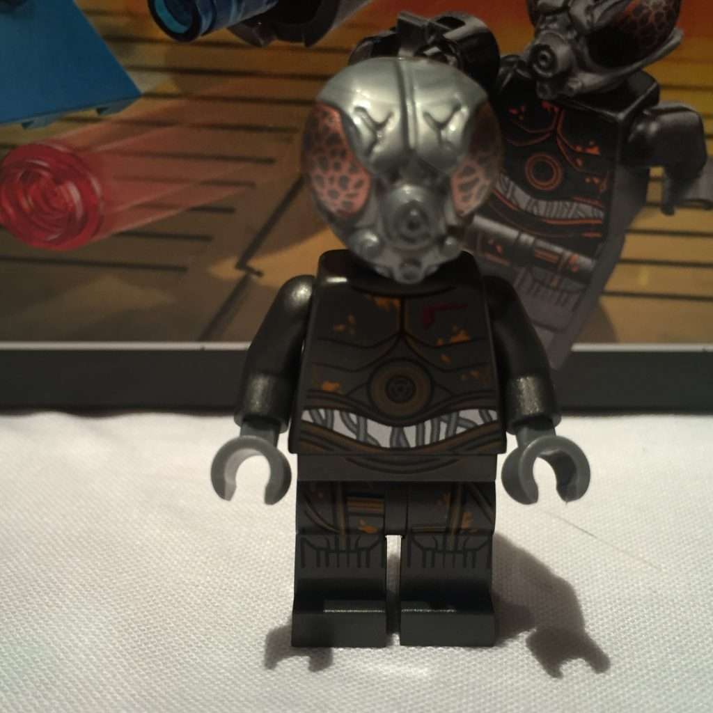 4-LOM Minifigure 75167