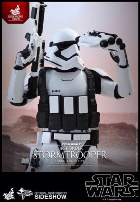 Hot Toys MMS333 First Order Stormtrooper Jakku Exclusive