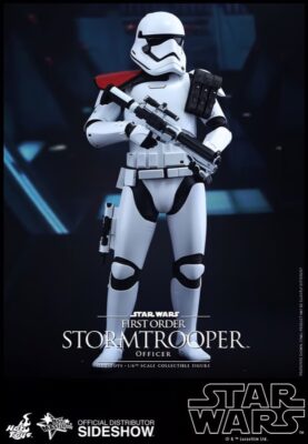 Hot Toys MMS335 First Order Stormtrooper Officer Stormtrooper