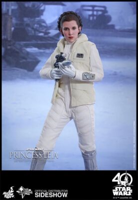 Hot Toys MMS423 Princess Leia Hoth