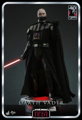 Hot Toys MMS699 Darth Vader